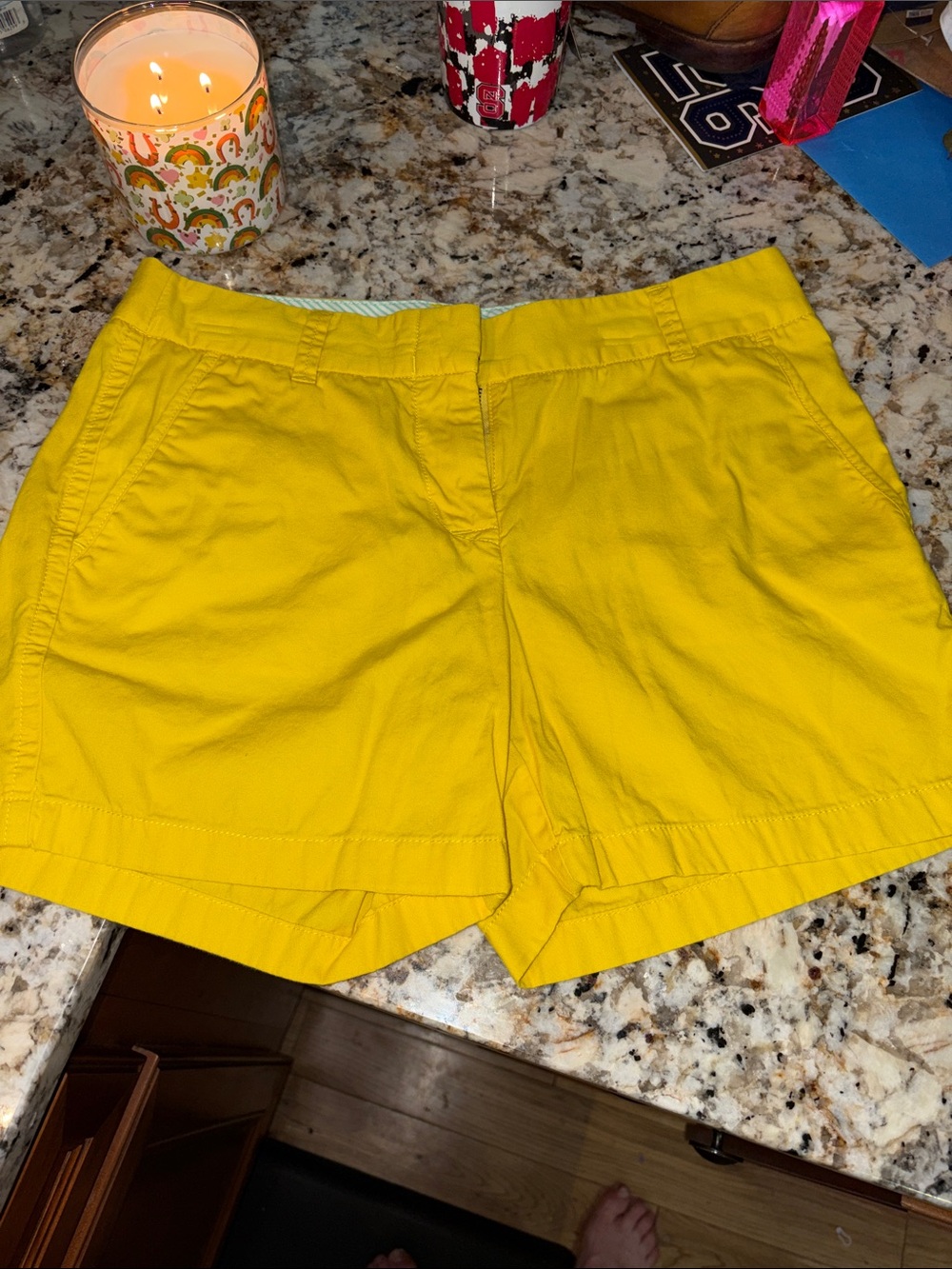 J. Crew chino broke in Yellow Women's Casual Chino Shorts size 4